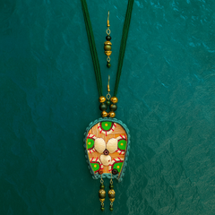 Artistic Shell & Bead Pendant Set – Green Thread Tribal Style