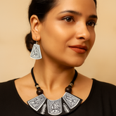 Black & White Tribal Art Necklace Set