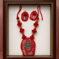 Red Goddess Motif Pendant Necklace Set