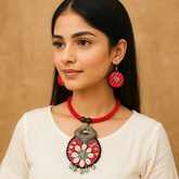 Red Cowrie Shell Floral Pendant Necklace Set
