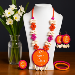 Orange & Pink Cowrie Shell Pendant Necklace Set with Hindi Text