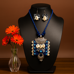 Royal Blue Oxidized Shell Pendant Necklace Set