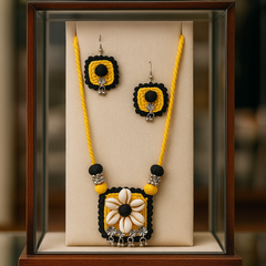 Black & Yellow Floral Shell Necklace Set