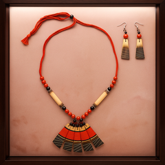 Red & Black Beaded Fan Pendant Necklace