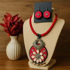 Red Cowrie Shell Floral Pendant Necklace Set