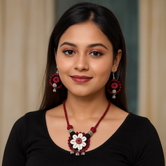 Red-Black Floral Shell Beaded Necklace Set