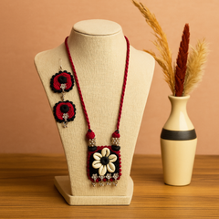 Black & Red Floral Shell Necklace Set
