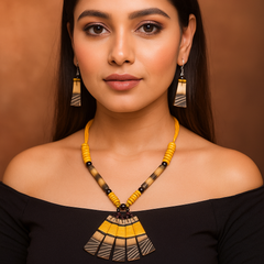 Yellow & Black Beaded Fan Pendant Necklace